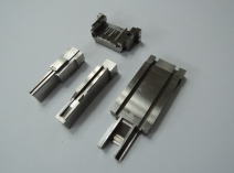 ���^�������H