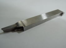 �������H���i