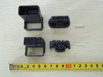 ���^�������H